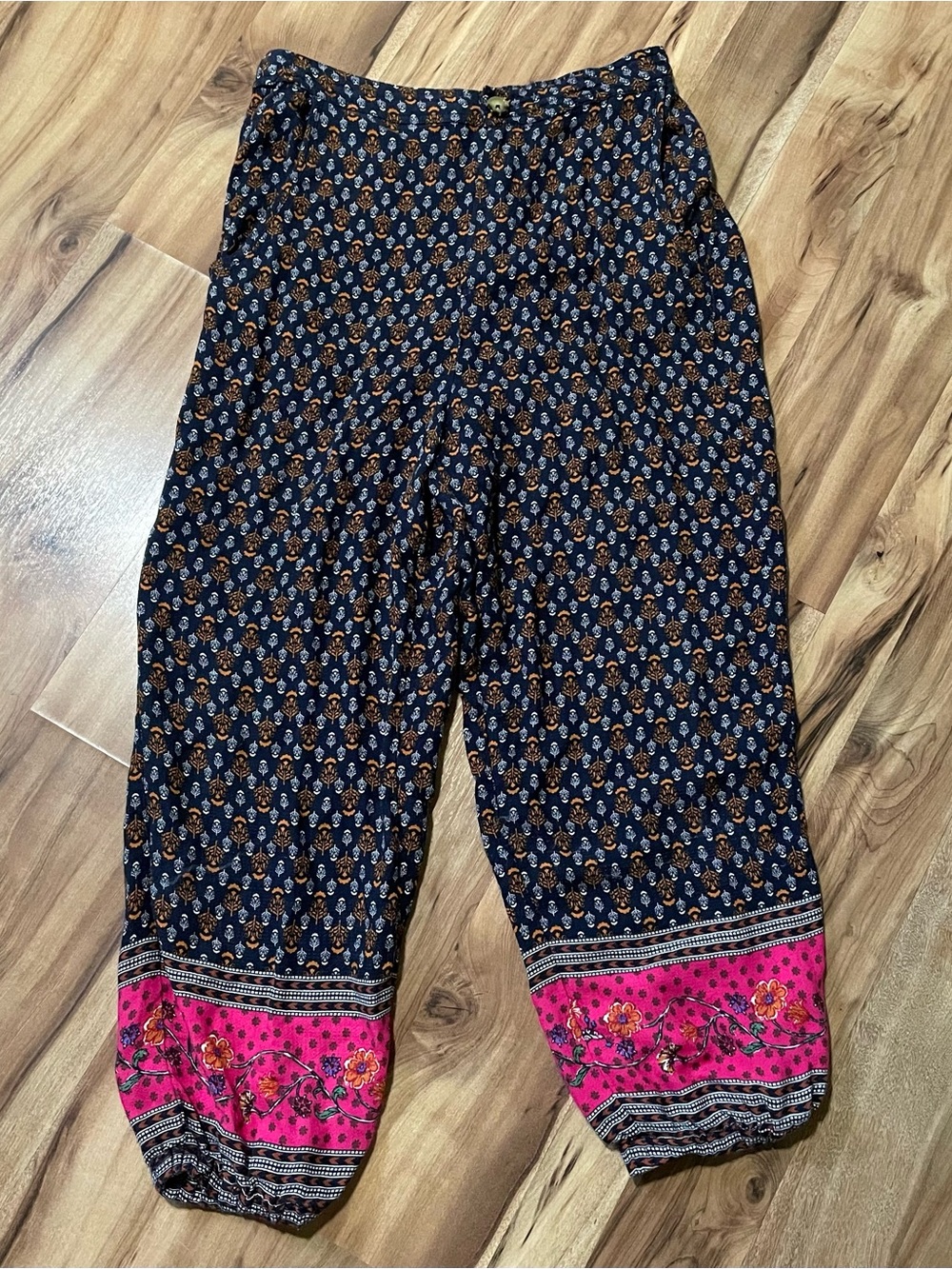 Anthropologie Festival Hippie Printed Balloon Leg Jogger Pants Size 6
